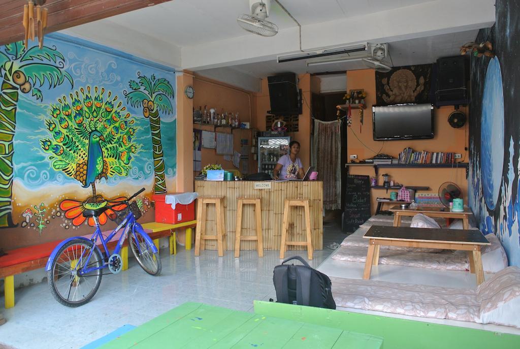 Maddy'S Hostel Пханган Экстерьер фото